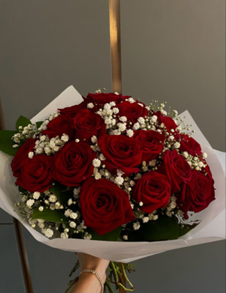 Rosey Blend Flower Arrangement by Petal Craft